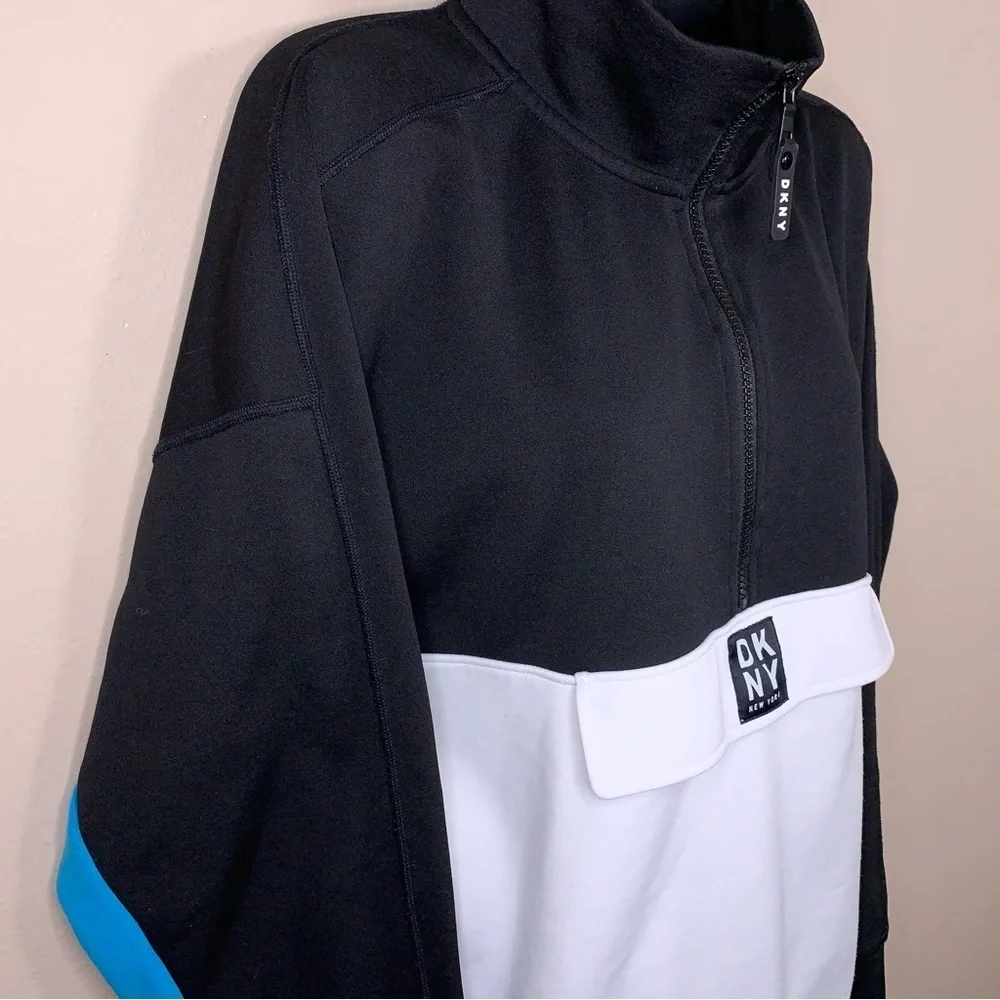 Large DKNY Sport Colorblock Athletic Jacket Golf Black White Blue Zip Collar